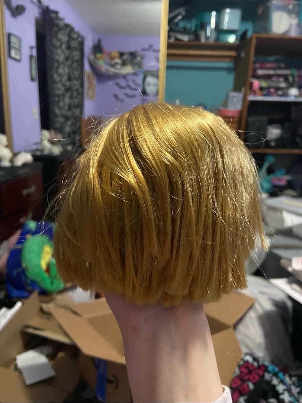 blythe doll wig w/ scalp plate - honey blonde bob w/ bangs